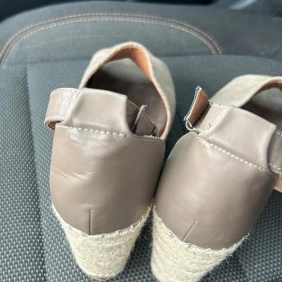 Wedges - Picture 2 of 5